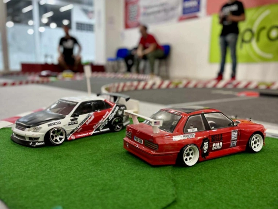 EAST SIDE RC